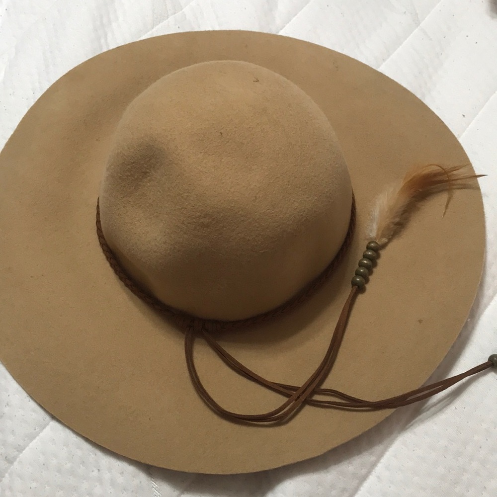 Suede Kendall and Kylie hat